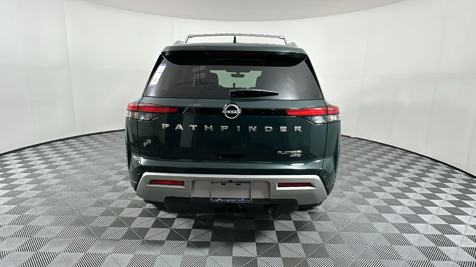 2024 Nissan Pathfinder Platinum 6