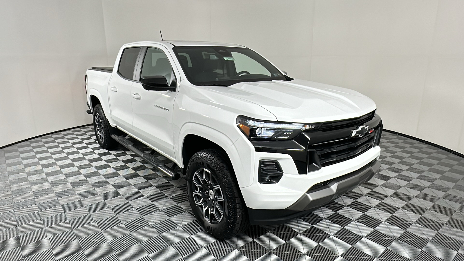 2024 Chevrolet Colorado Z71 1