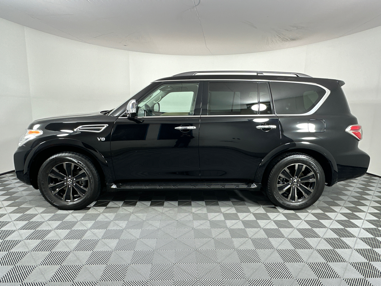 2019 Nissan Armada Platinum 4