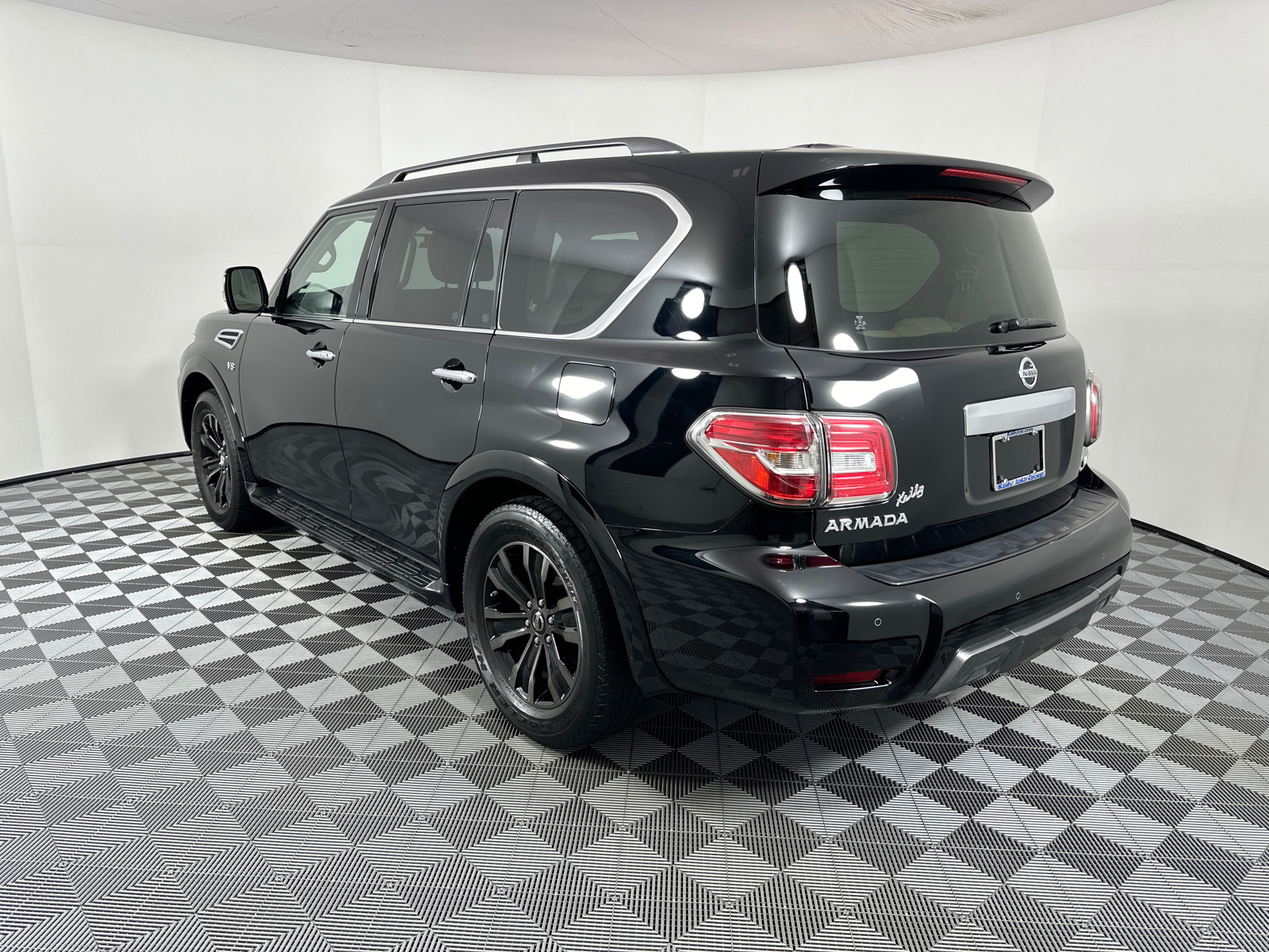 2019 Nissan Armada Platinum 5