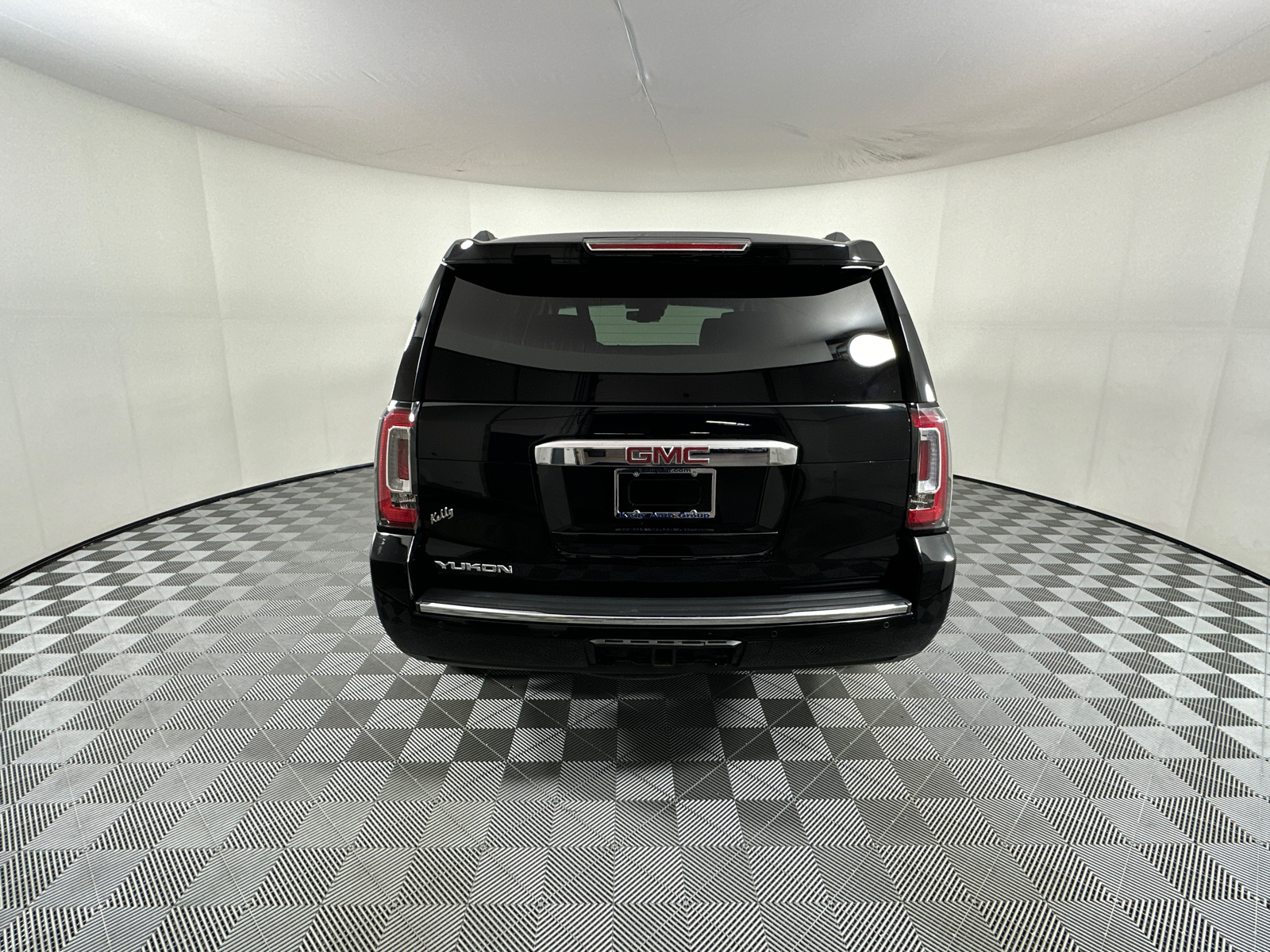 2016 GMC Yukon Denali 6