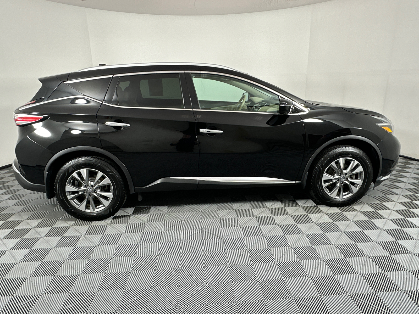 2018 Nissan Murano SL 8