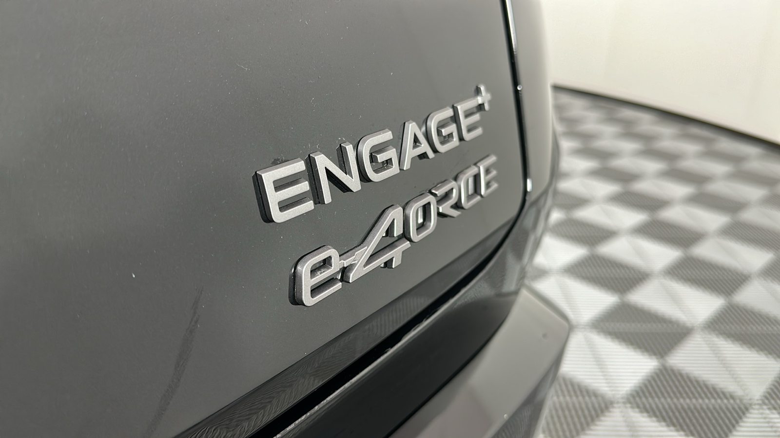 2024 Nissan Ariya ENGAGE+ e-4ORCE 9