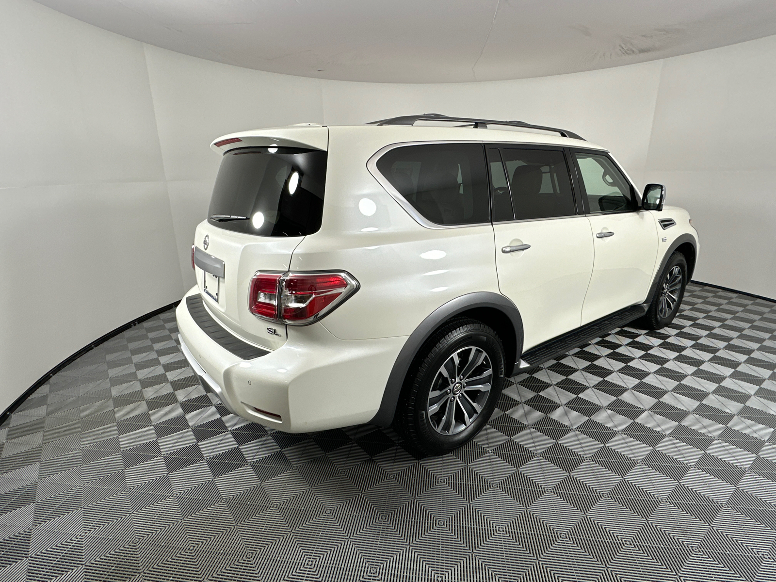 2018 Nissan Armada SL 7