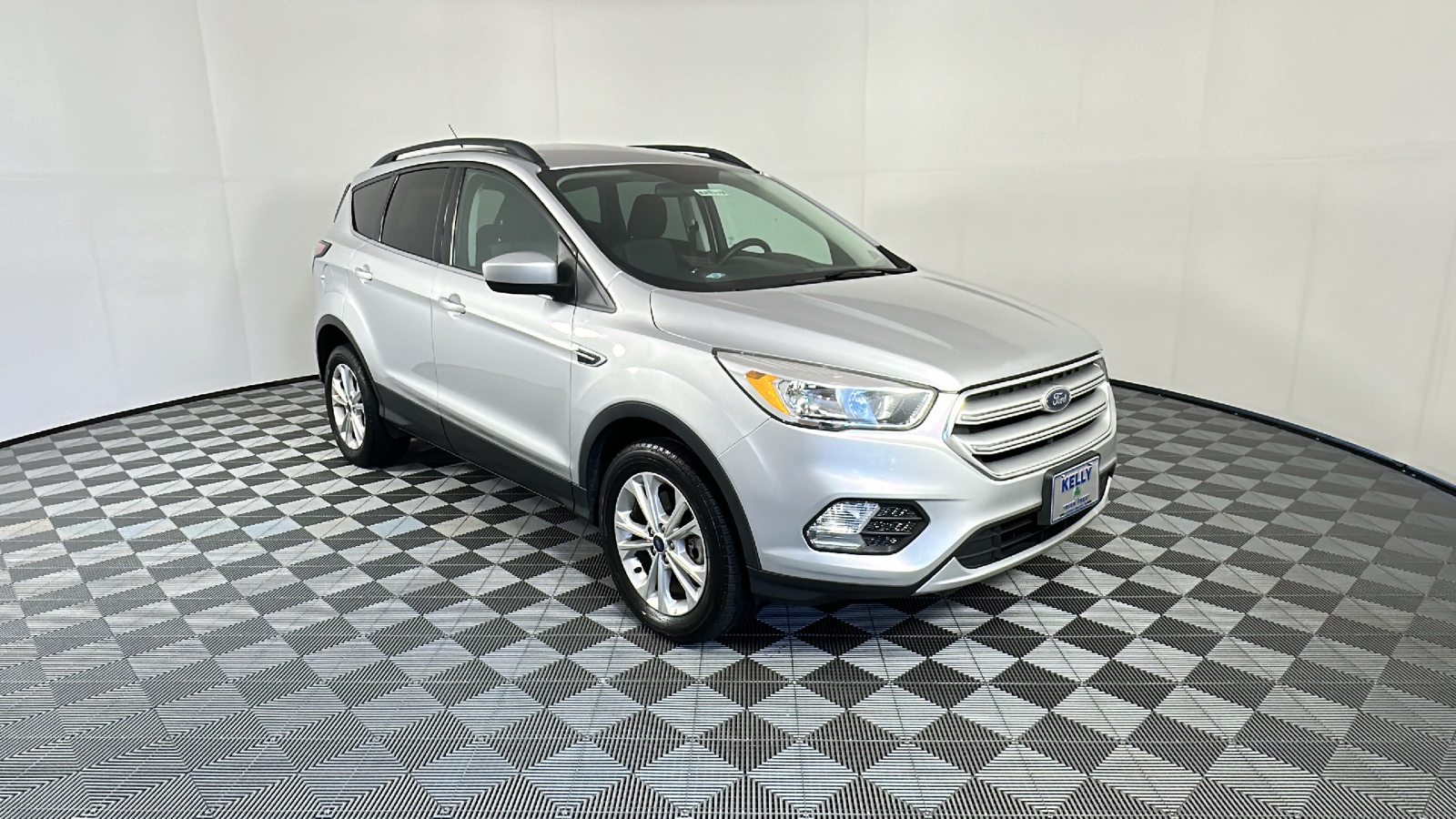 2018 Ford Escape SE 1