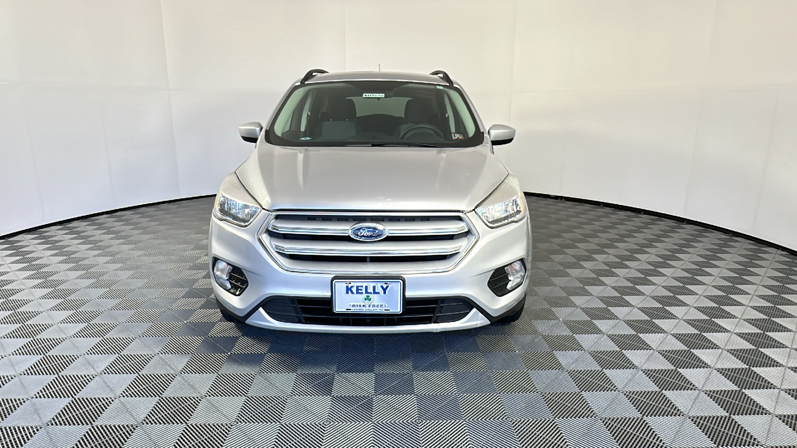 2018 Ford Escape SE 2