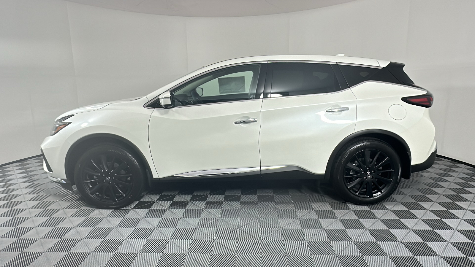 2024 Nissan Murano SL 4