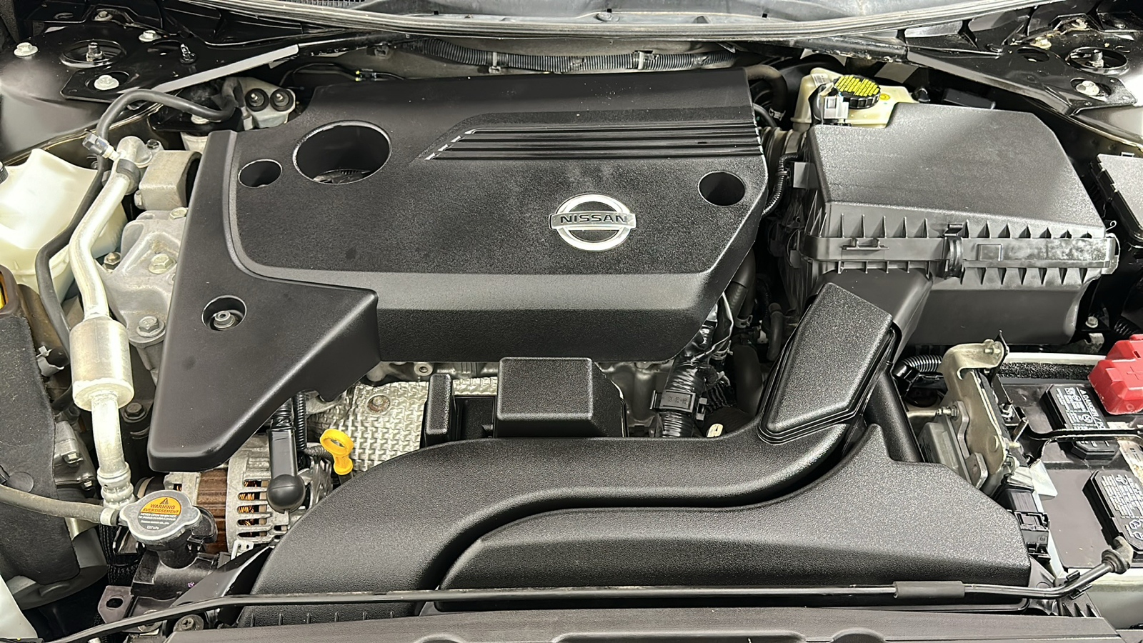 2014 Nissan Altima 2.5 SL 32
