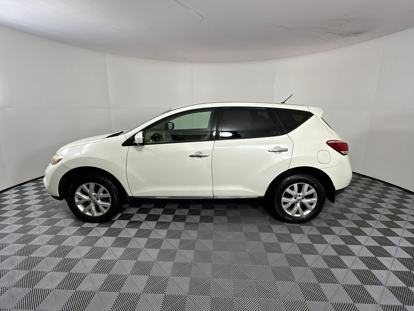 2011 Nissan Murano S 4