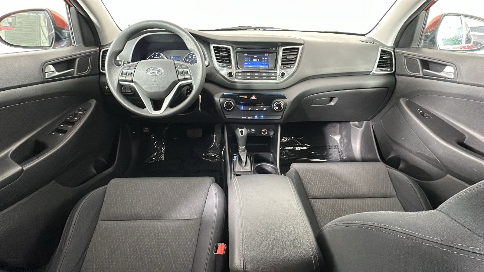 2017 Hyundai Tucson SE 19