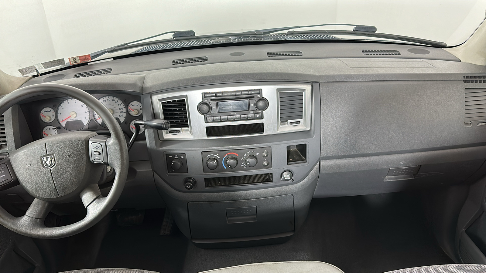 2007 Dodge Ram 1500 SLT 17