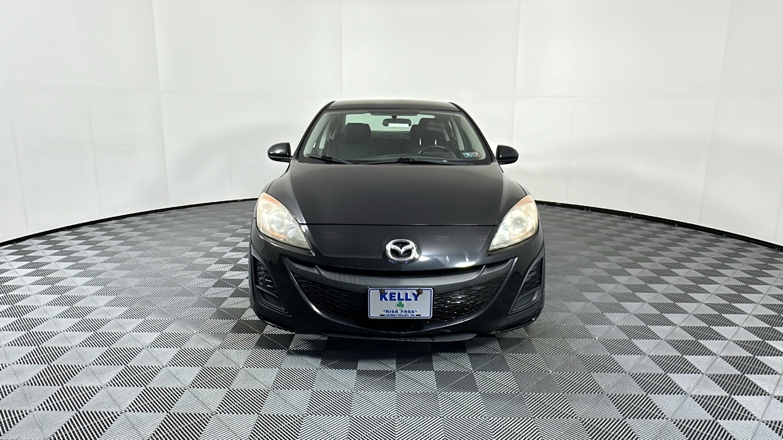 2010 Mazda Mazda3 i Sport 2