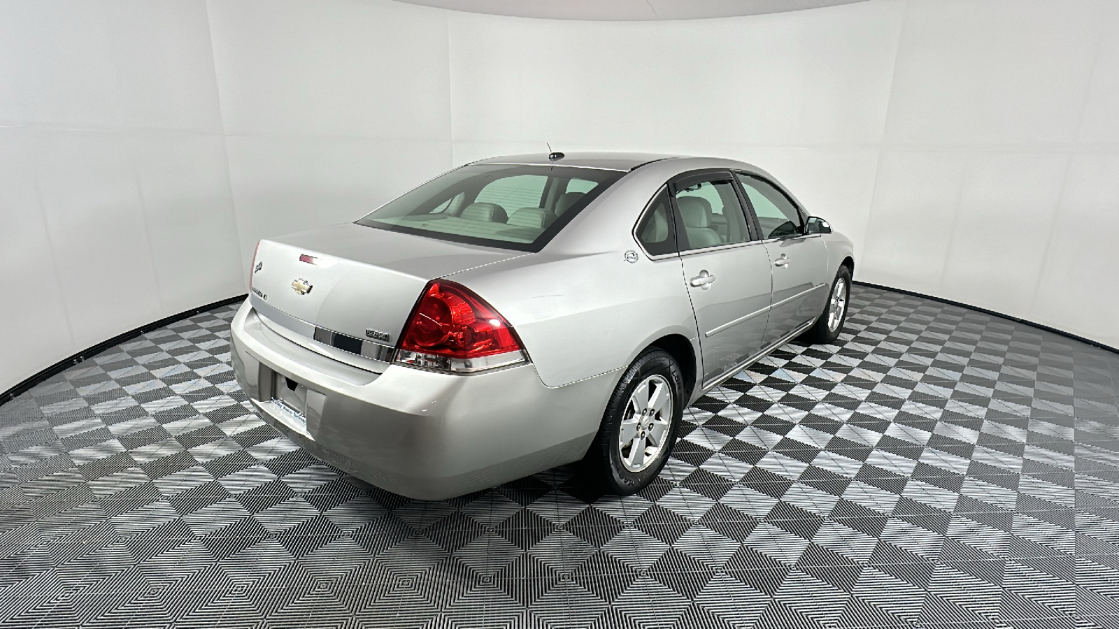 2007 Chevrolet Impala LT 7