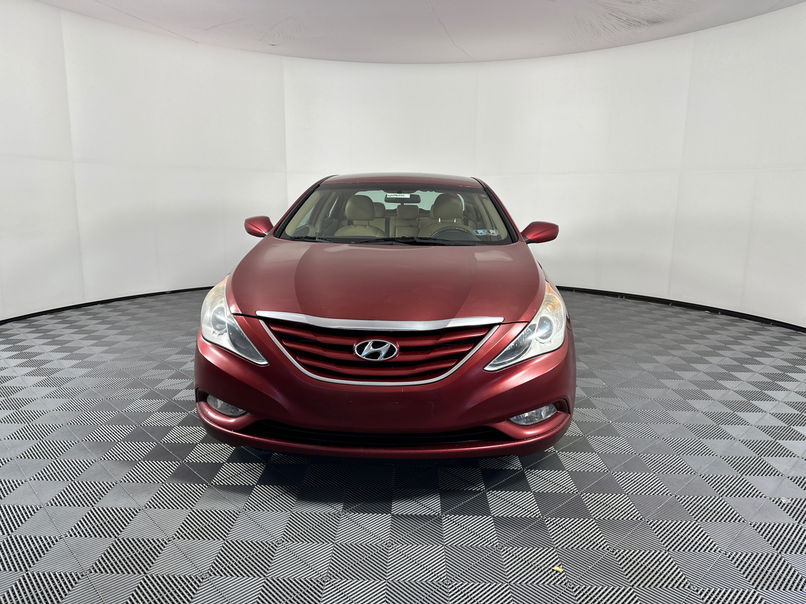 2011 Hyundai Sonata GLS 2