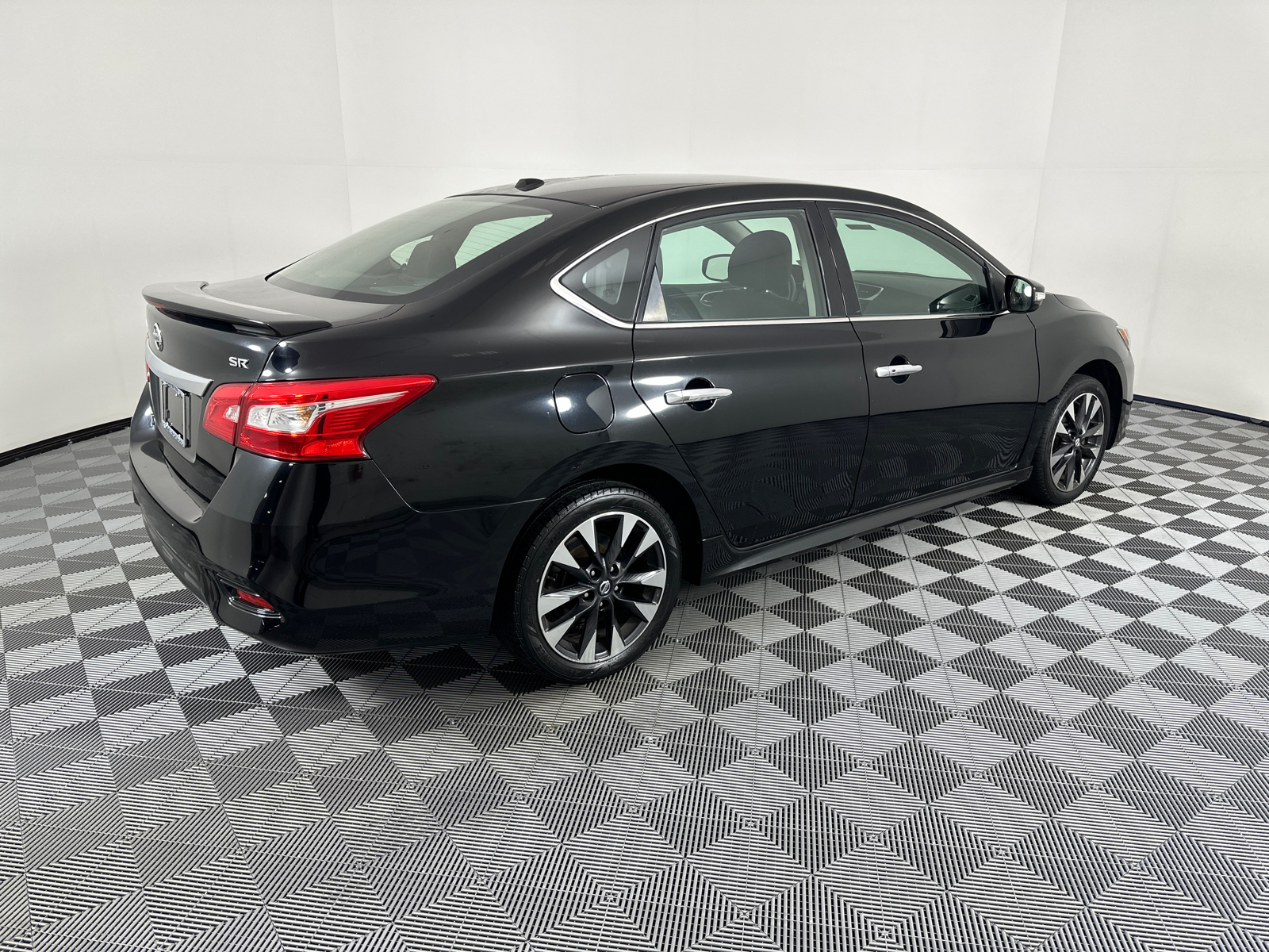 2017 Nissan Sentra SR 7