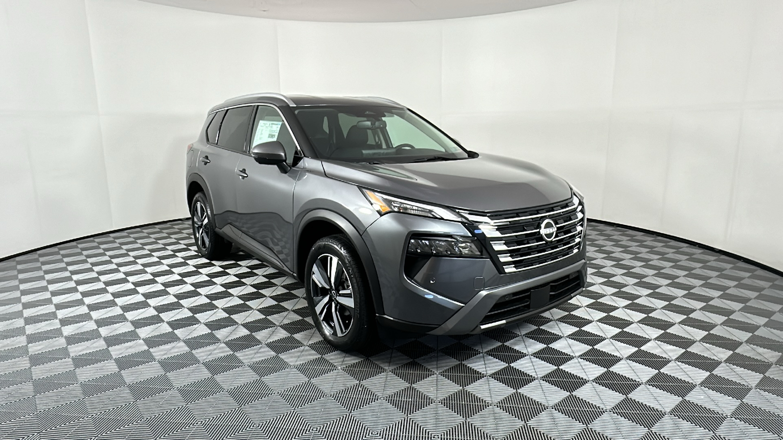 2024 Nissan Rogue SL 1