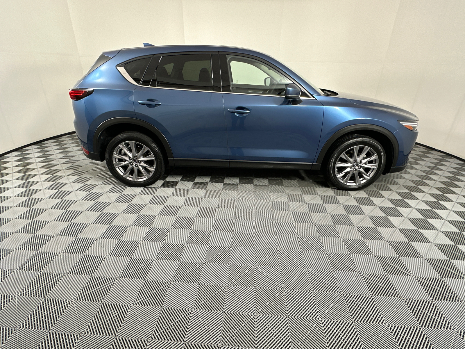 2019 Mazda CX-5 Grand Touring 8