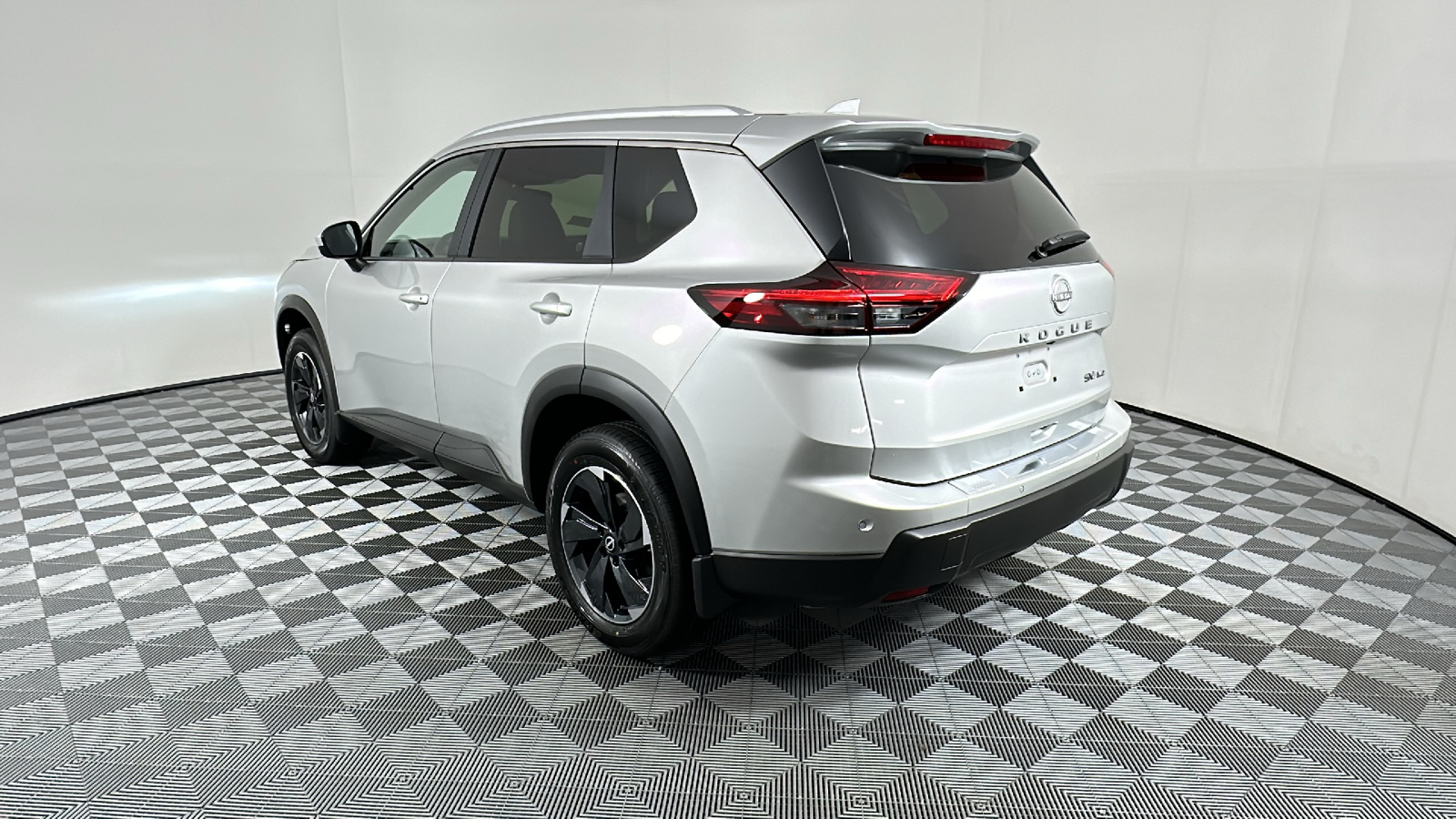 2024 Nissan Rogue SV 5