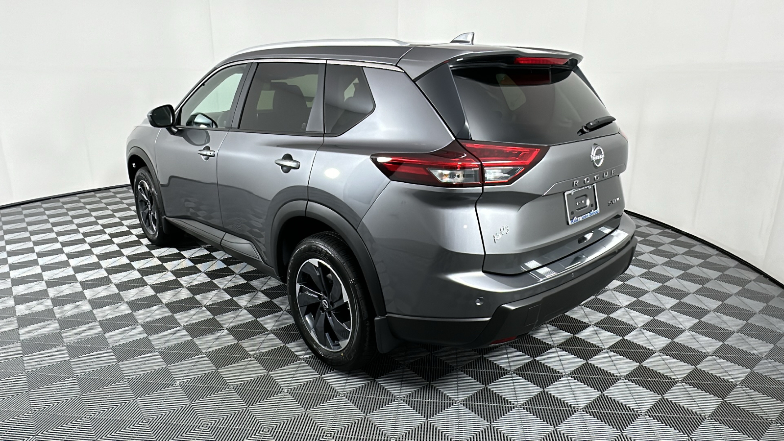 2024 Nissan Rogue SV 5