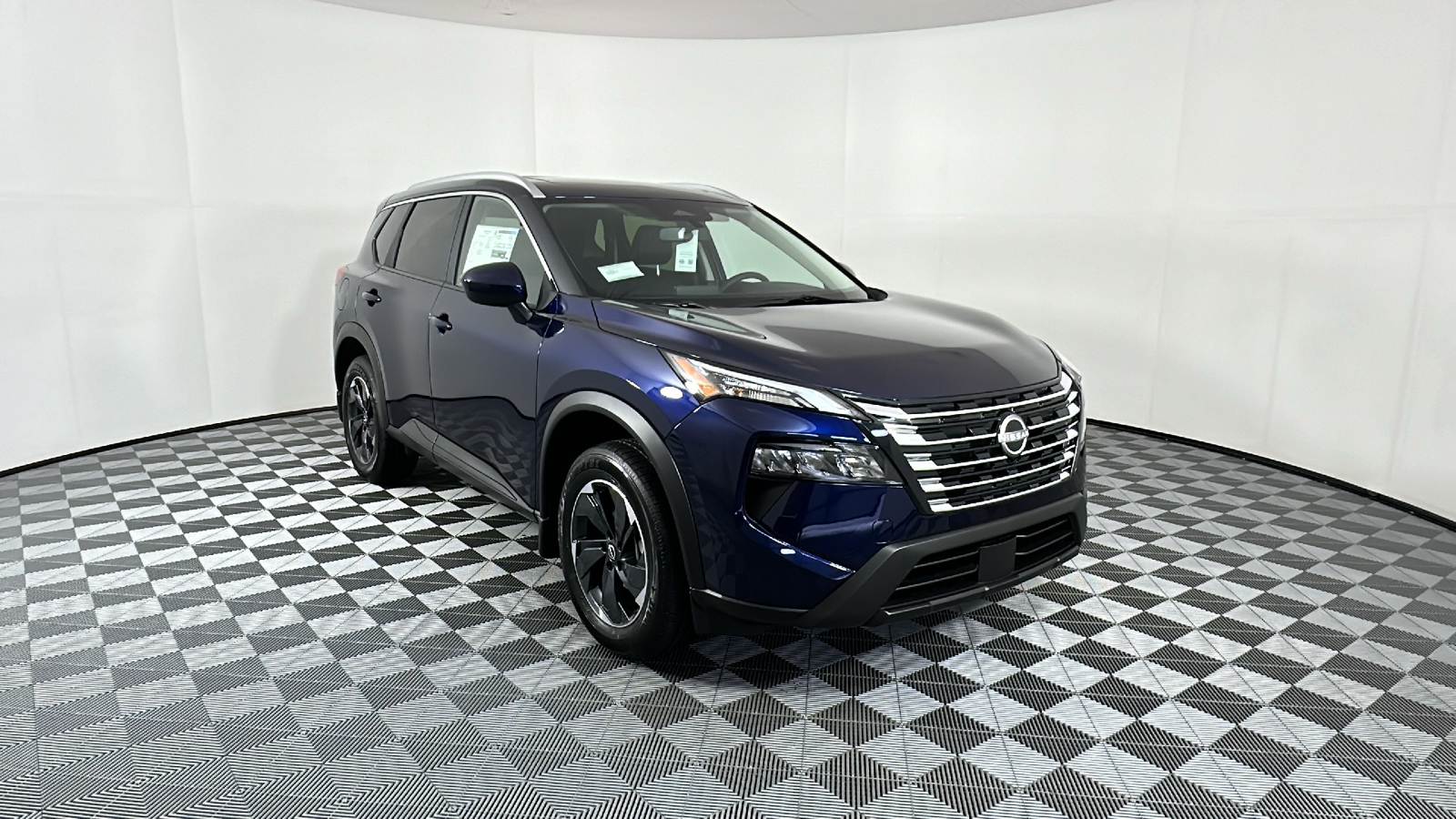 2024 Nissan Rogue SV 1