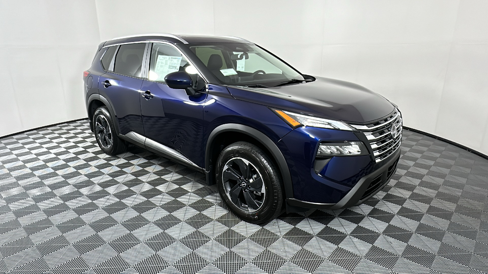 2024 Nissan Rogue SV 1