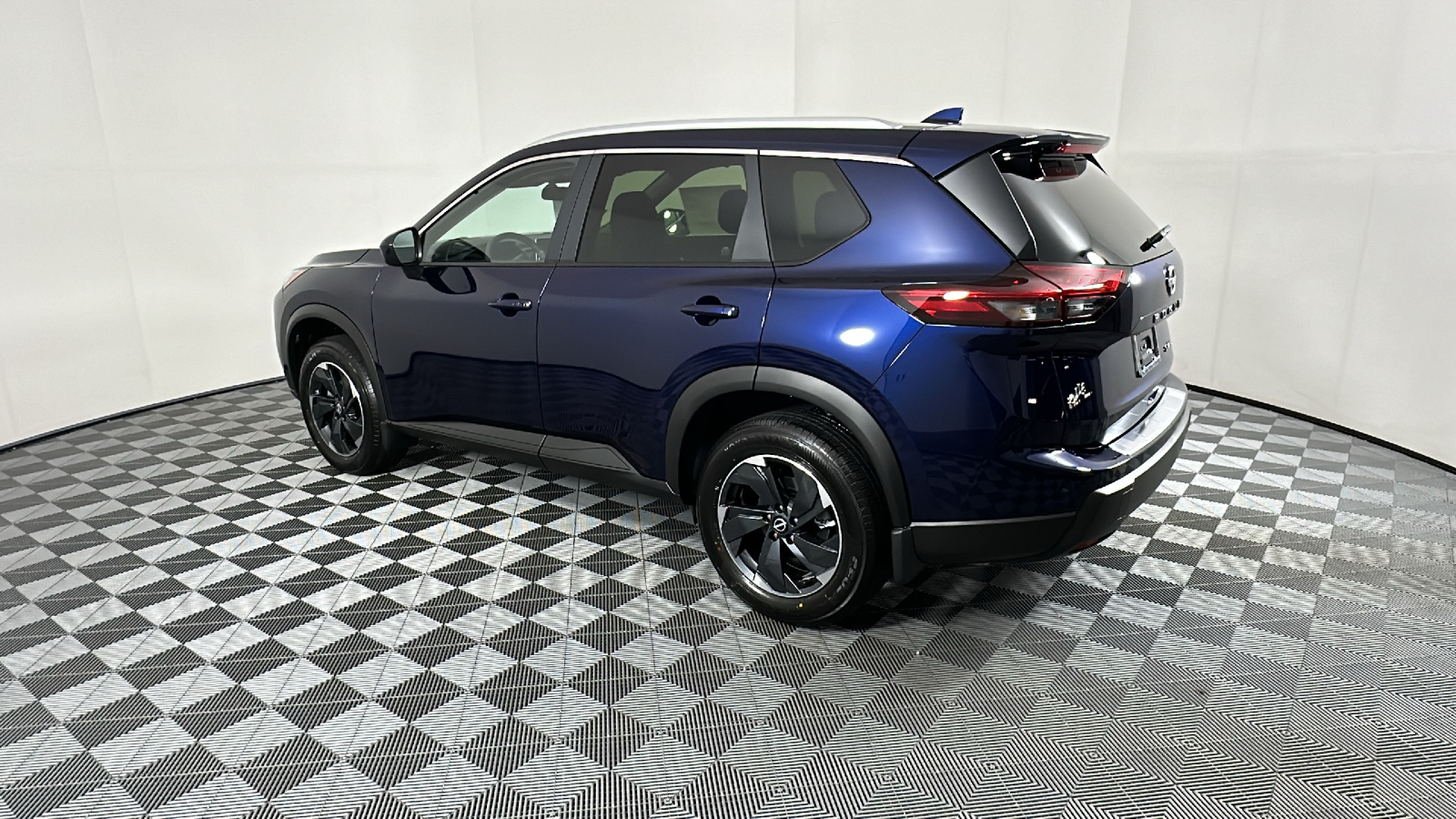 2024 Nissan Rogue SV 5