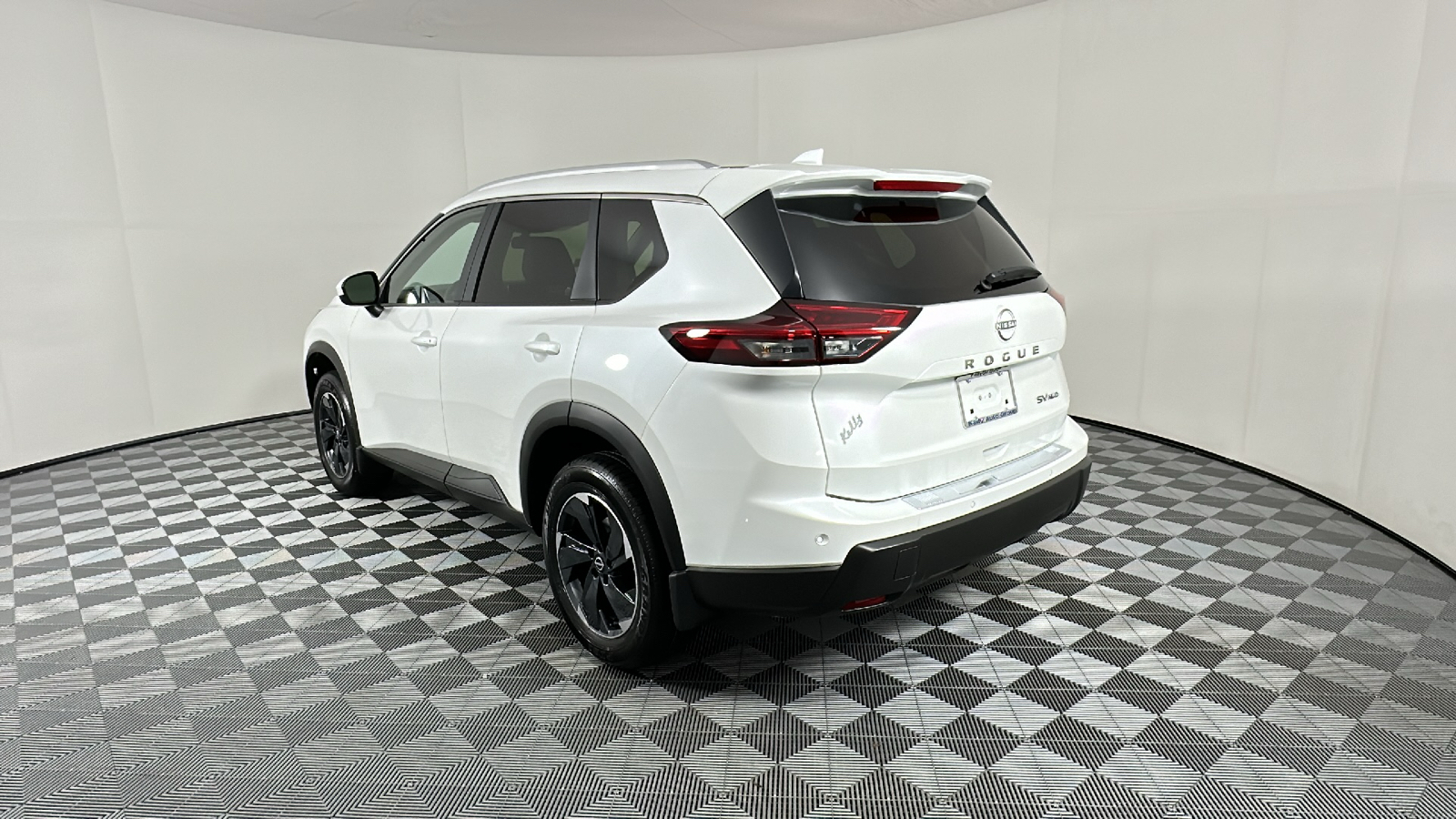 2024 Nissan Rogue SV 5