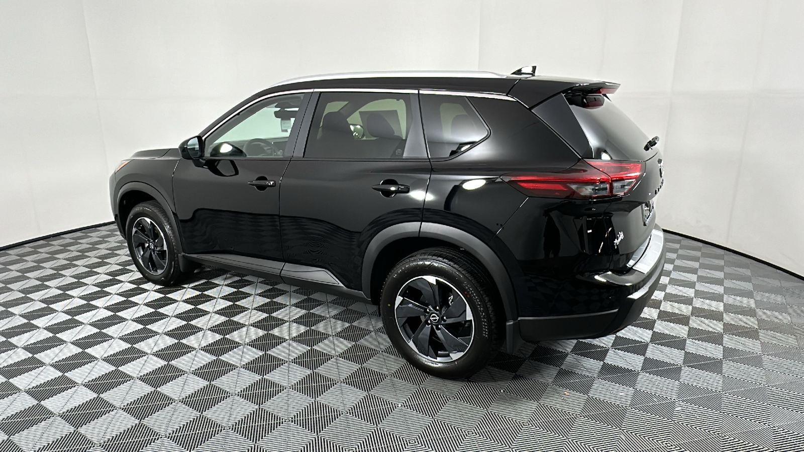 2024 Nissan Rogue SV 5