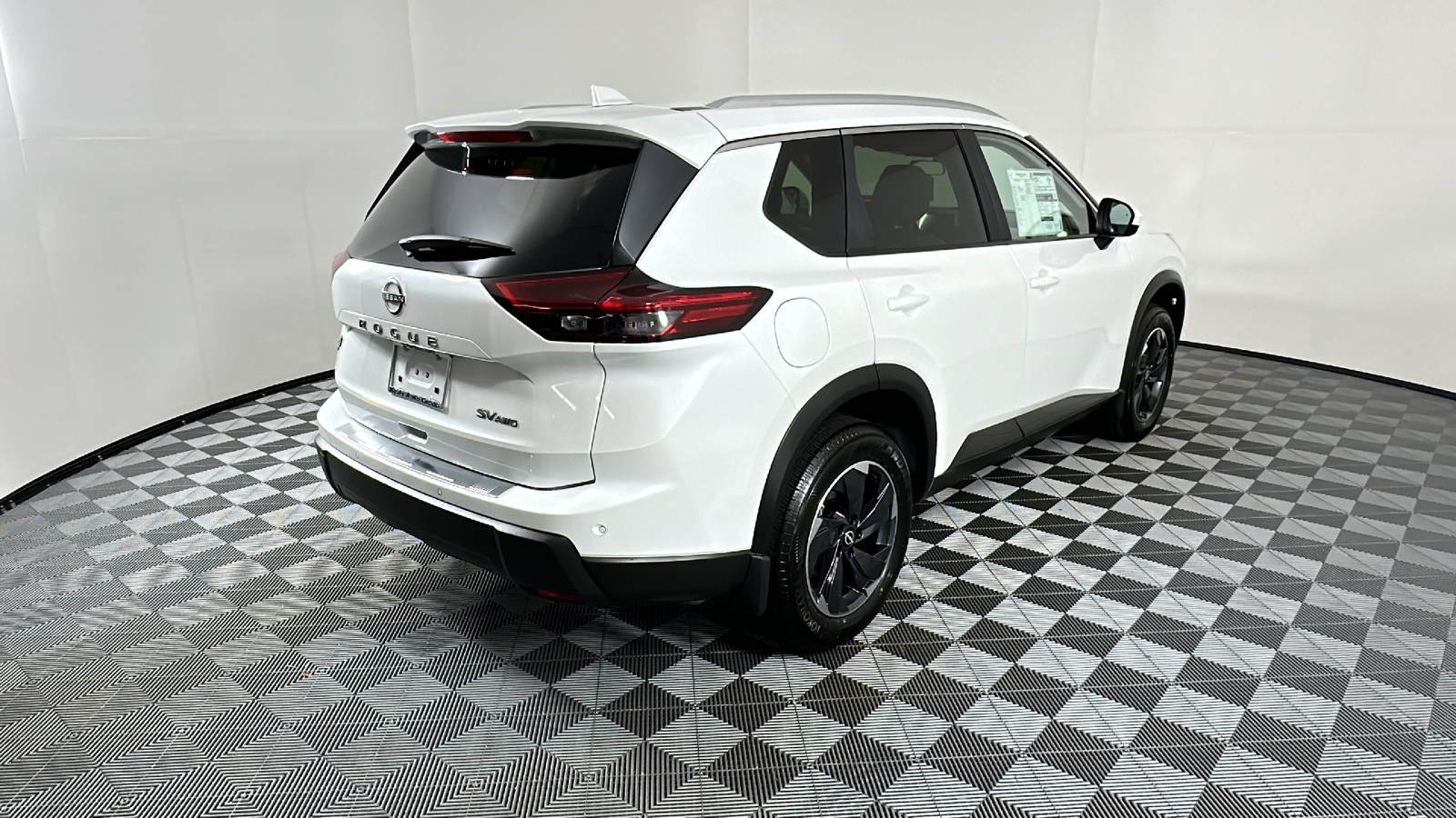 2024 Nissan Rogue SV 7