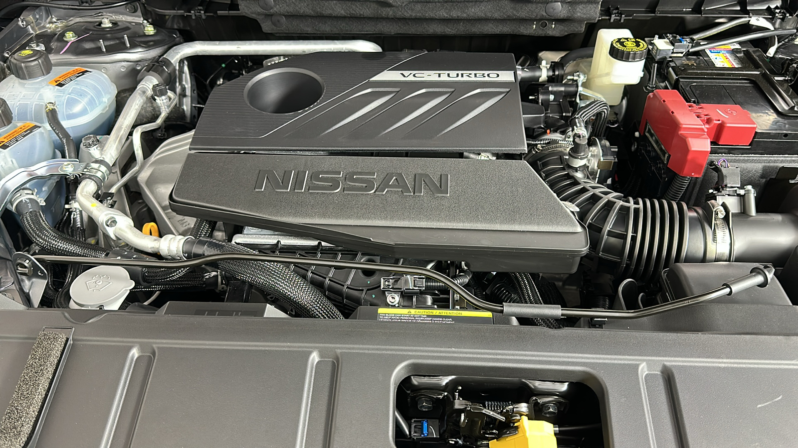 2024 Nissan Rogue SV 32