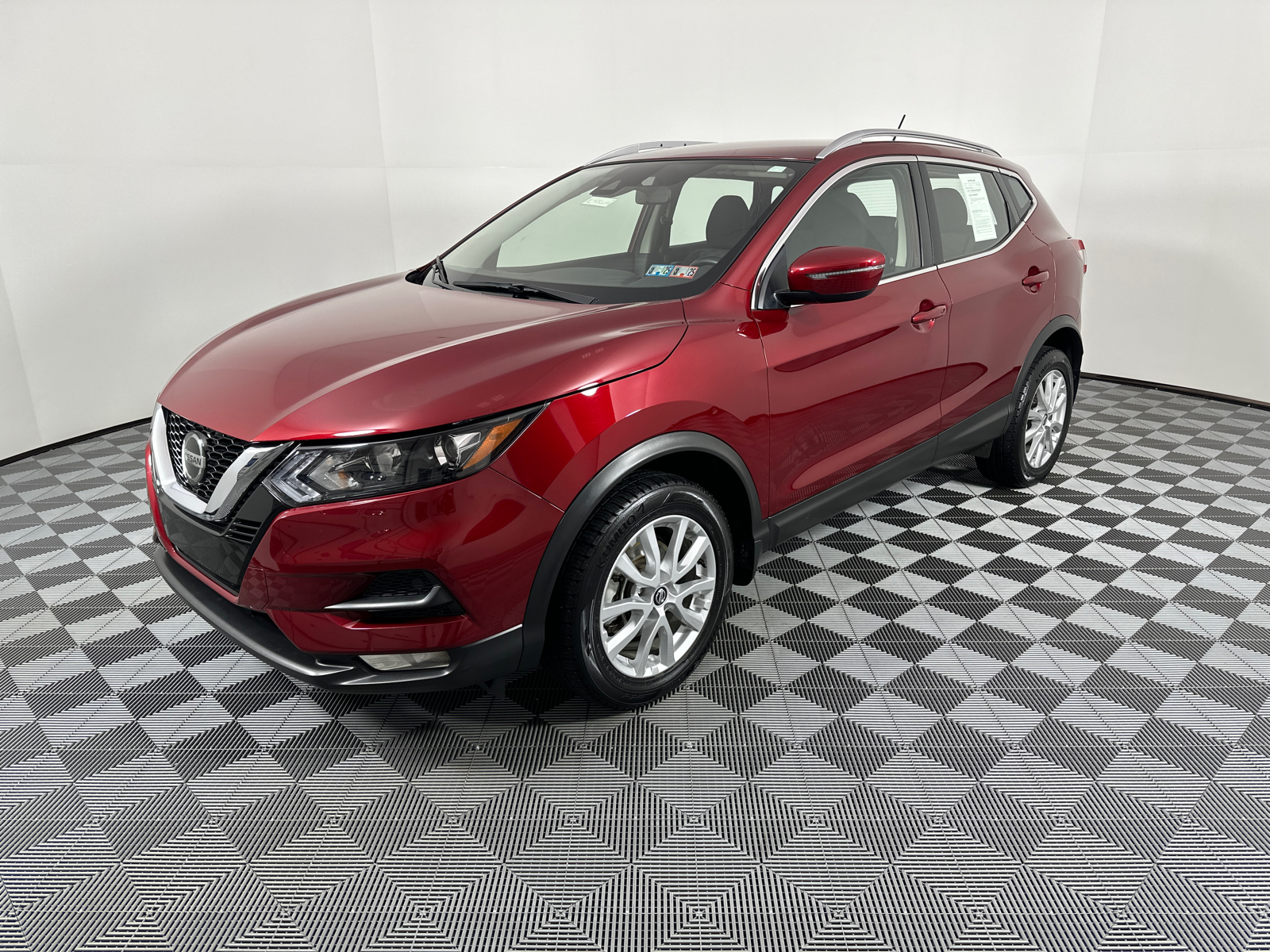 2021 Nissan Rogue Sport  3