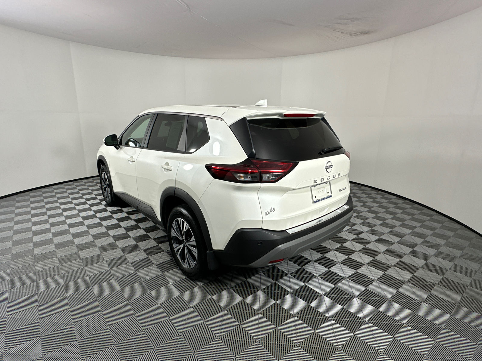 2022 Nissan Rogue SV 5