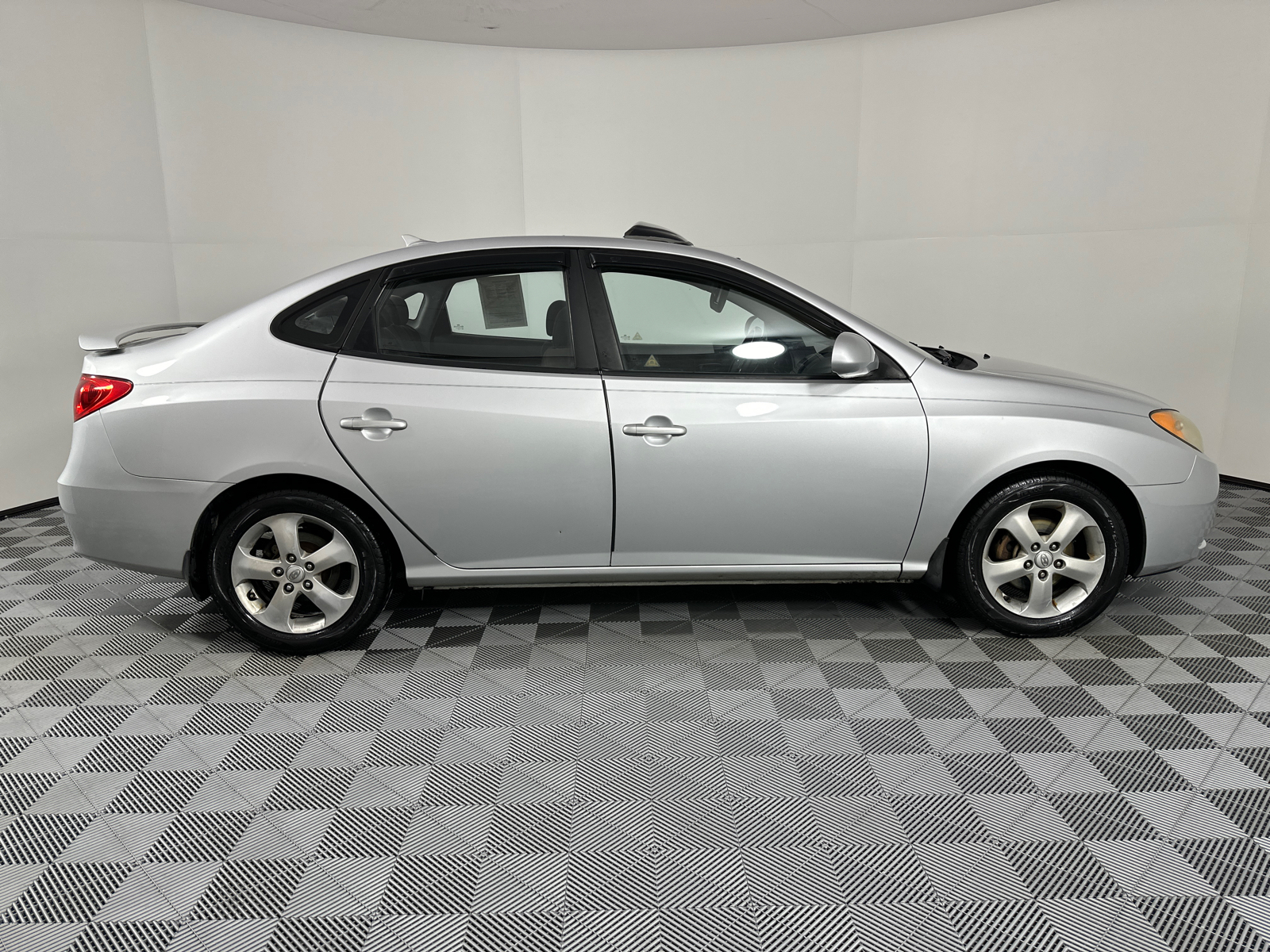 2009 Hyundai Elantra SE 8