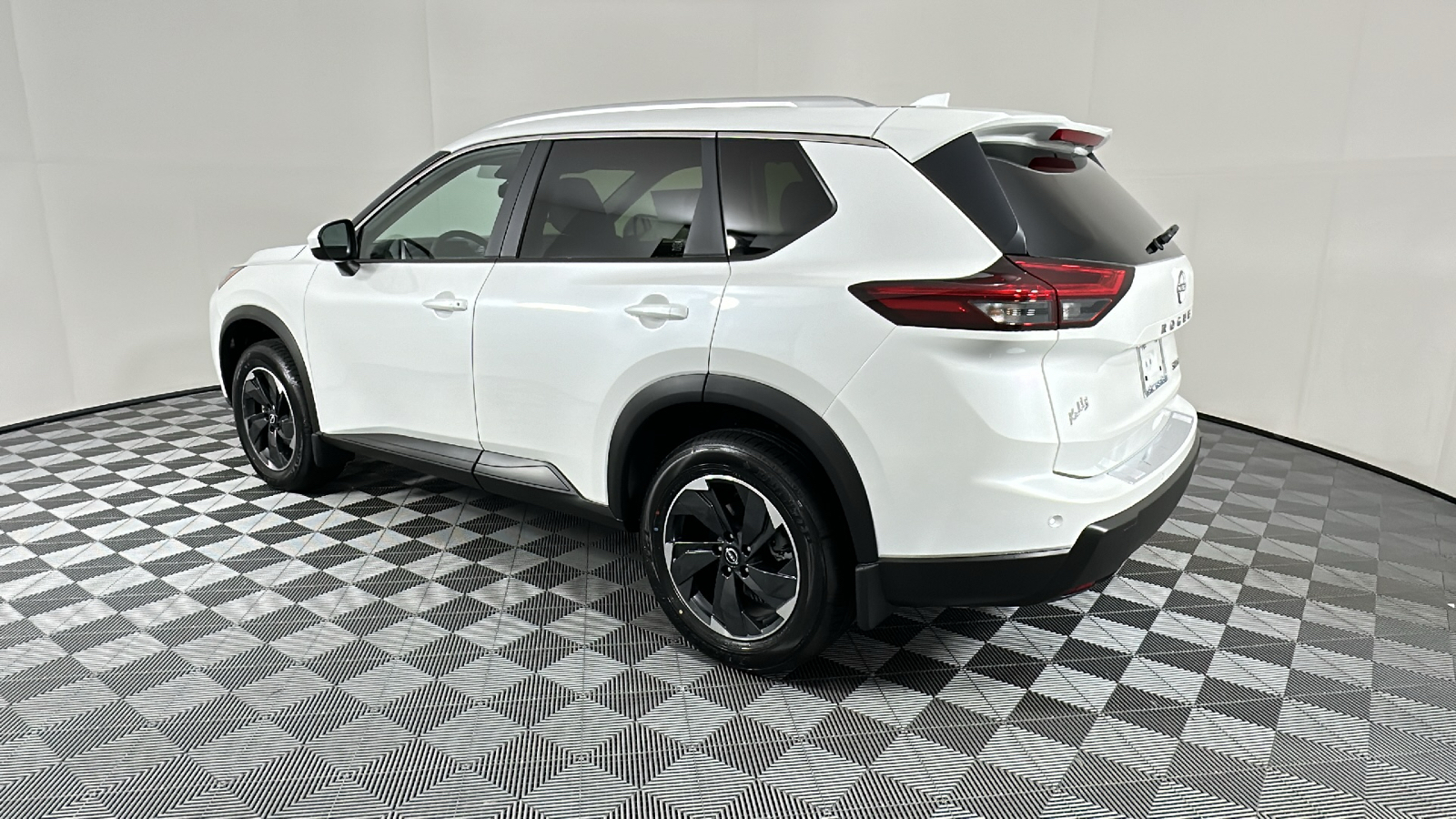 2024 Nissan Rogue SV 5