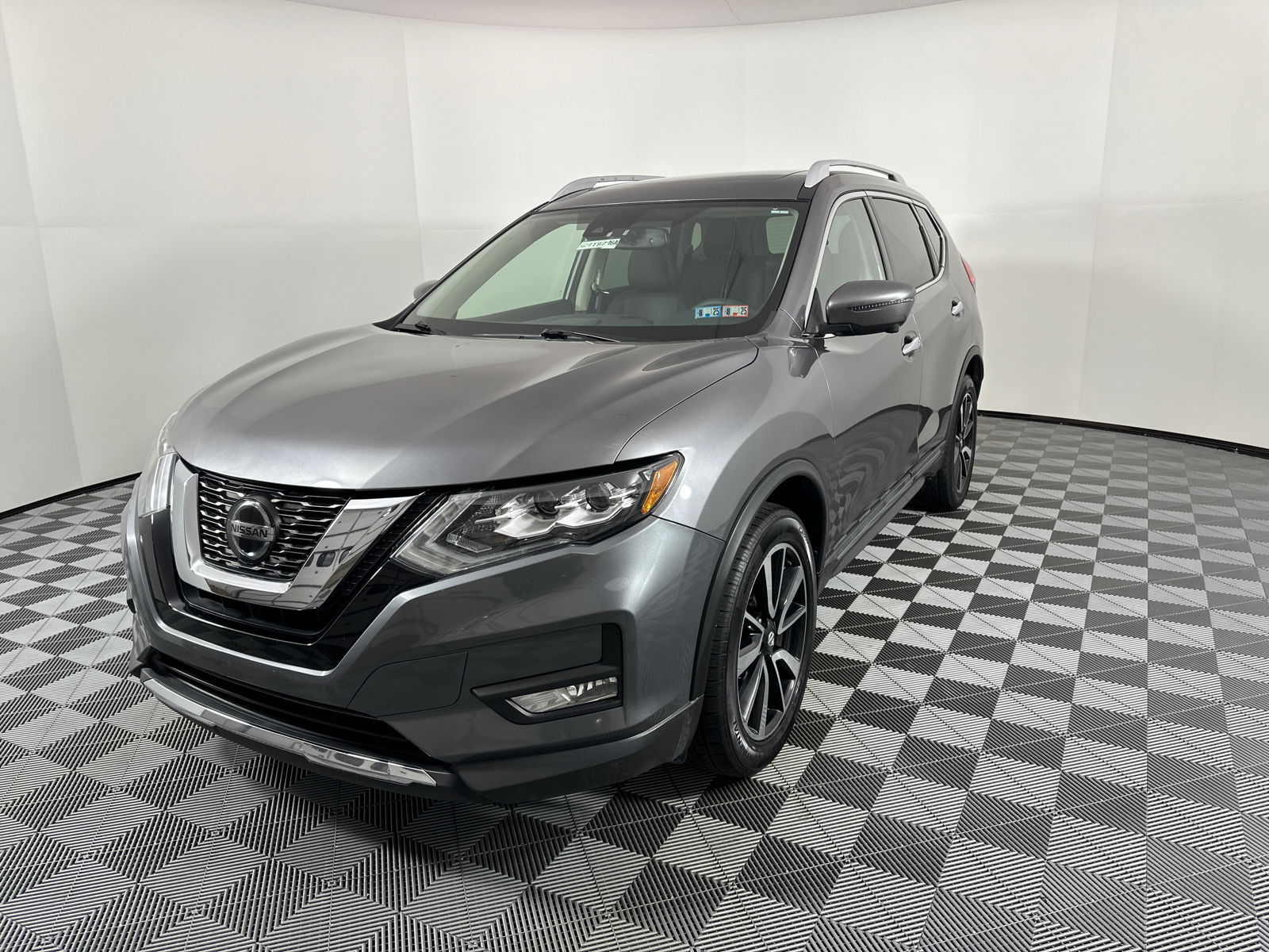 2020 Nissan Rogue SL 3