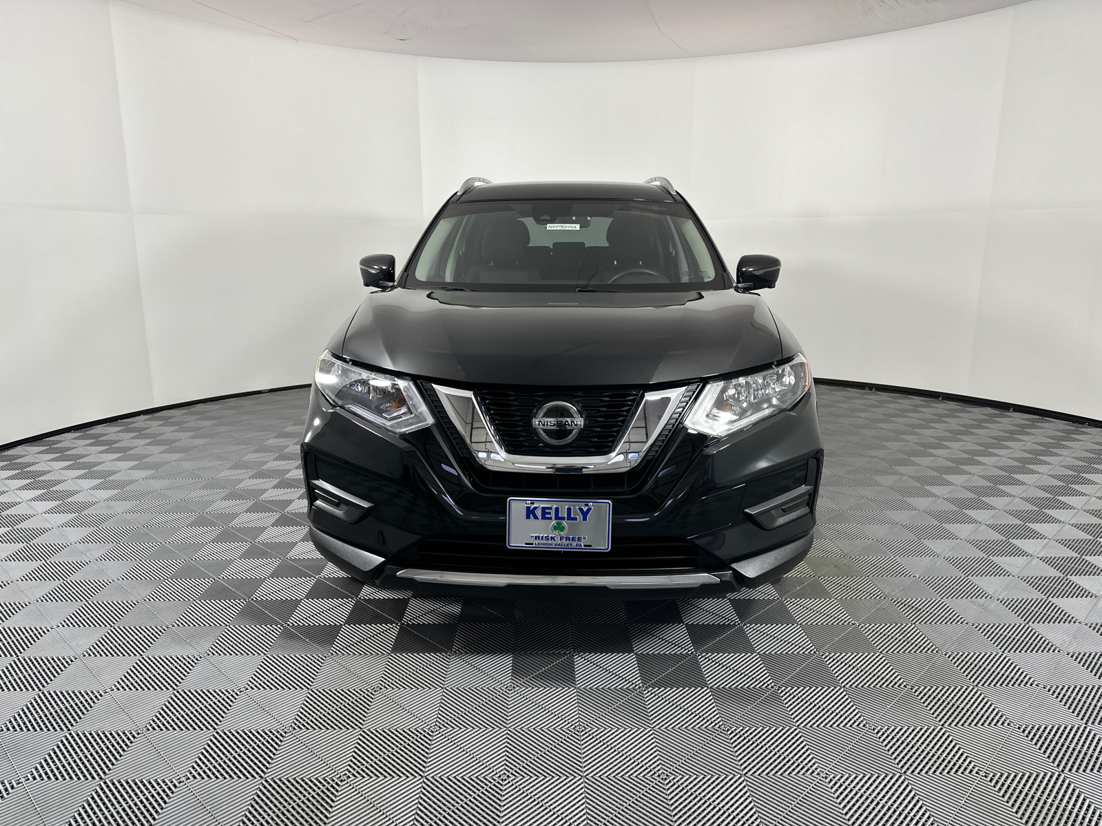 2019 Nissan Rogue SV 2