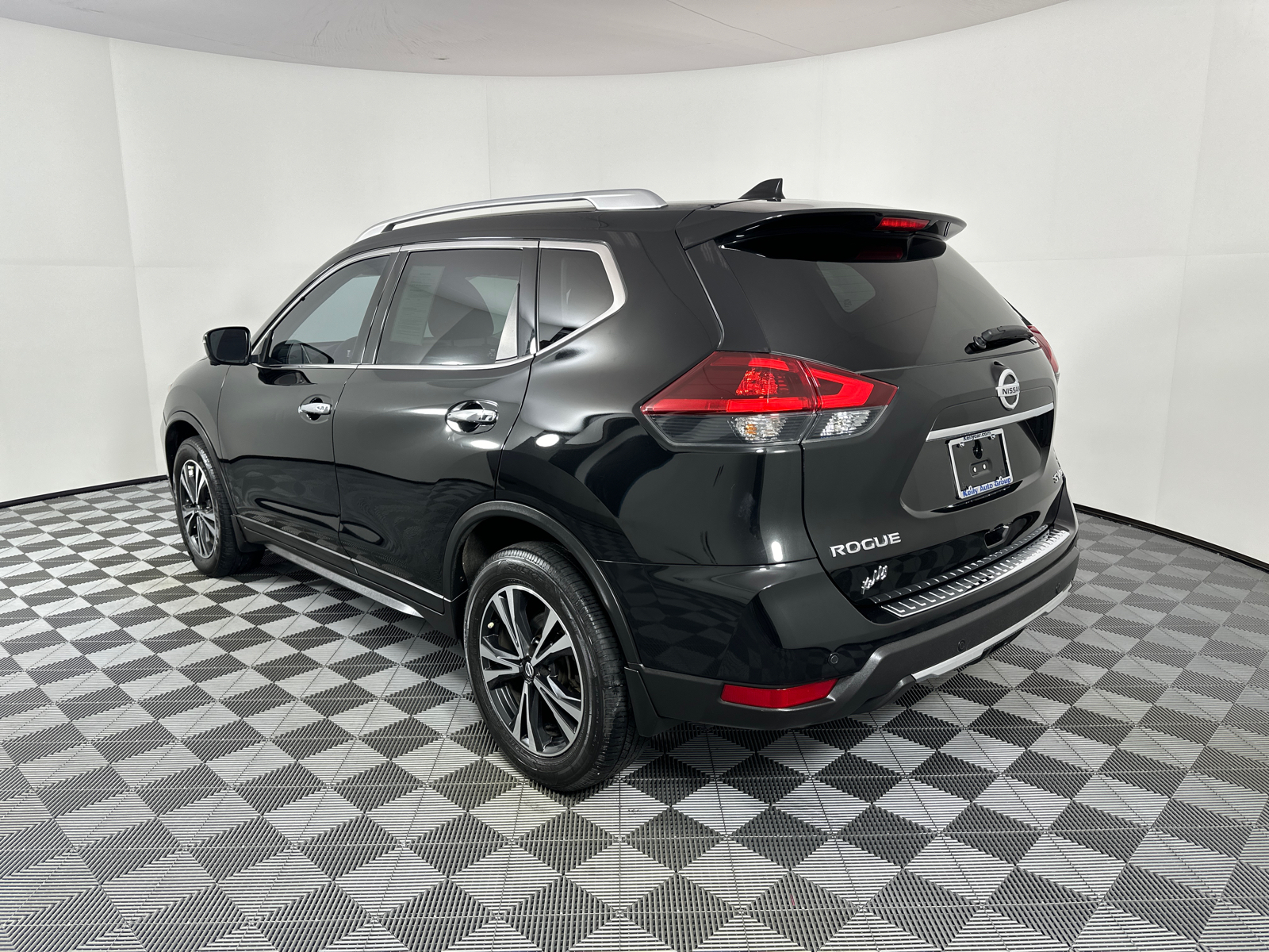 2019 Nissan Rogue SV 5