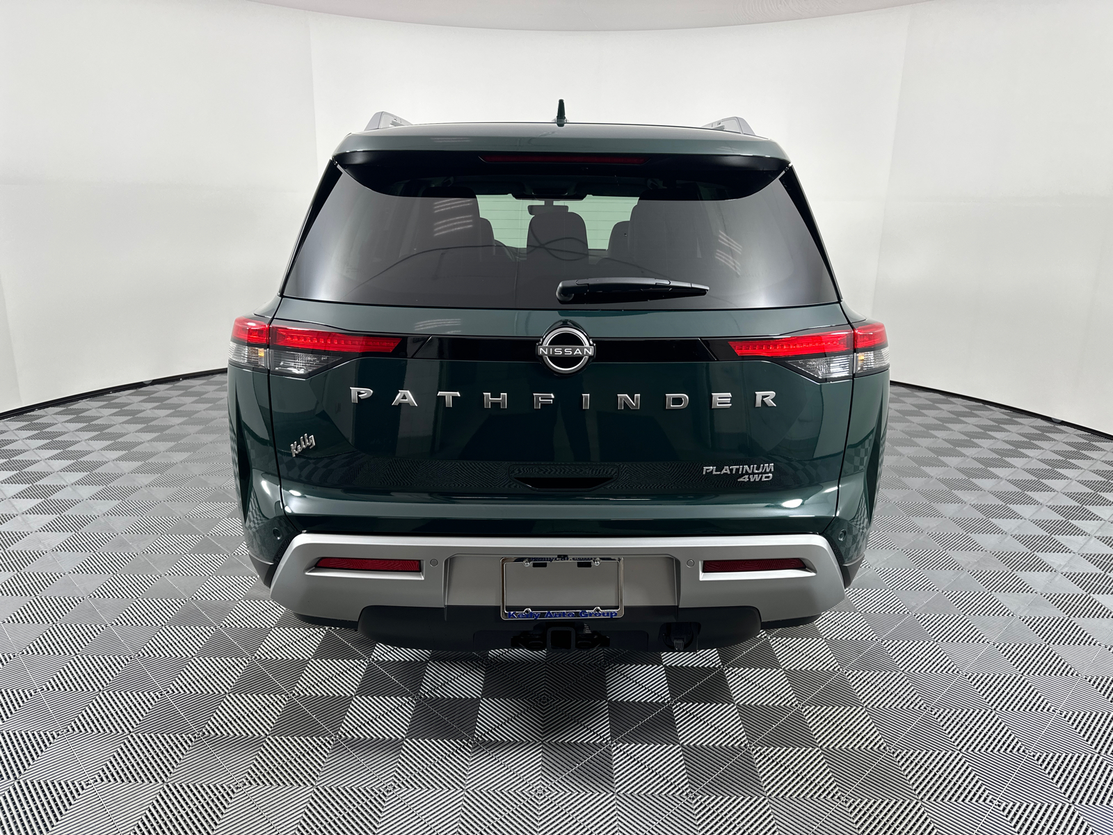 2024 Nissan Pathfinder Platinum 6