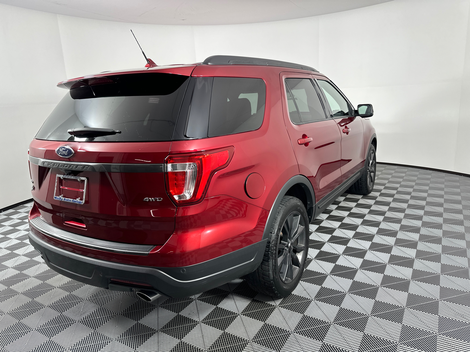 2019 Ford Explorer XLT 7