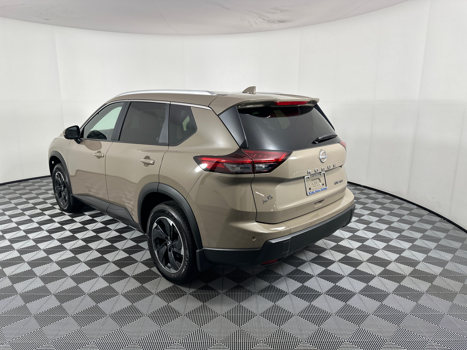 2024 Nissan Rogue SV 5