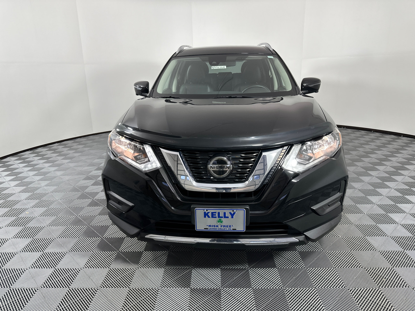 2019 Nissan Rogue SV 2