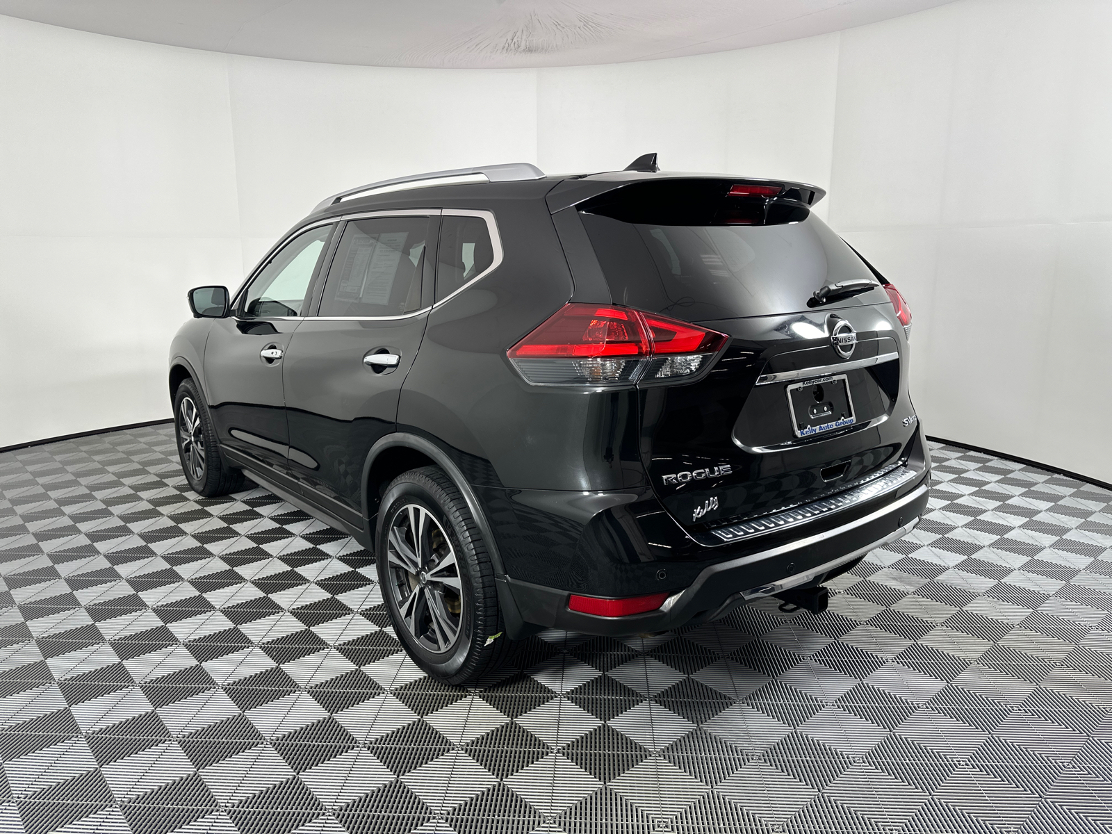 2019 Nissan Rogue SV 5