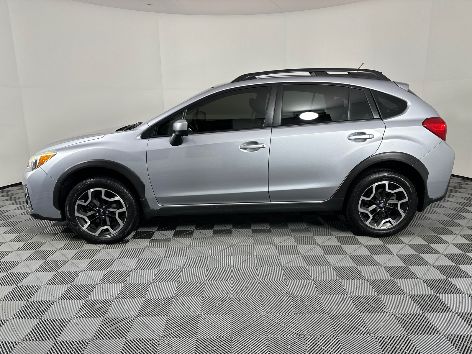 2016 Subaru Crosstrek 2.0i Premium 4