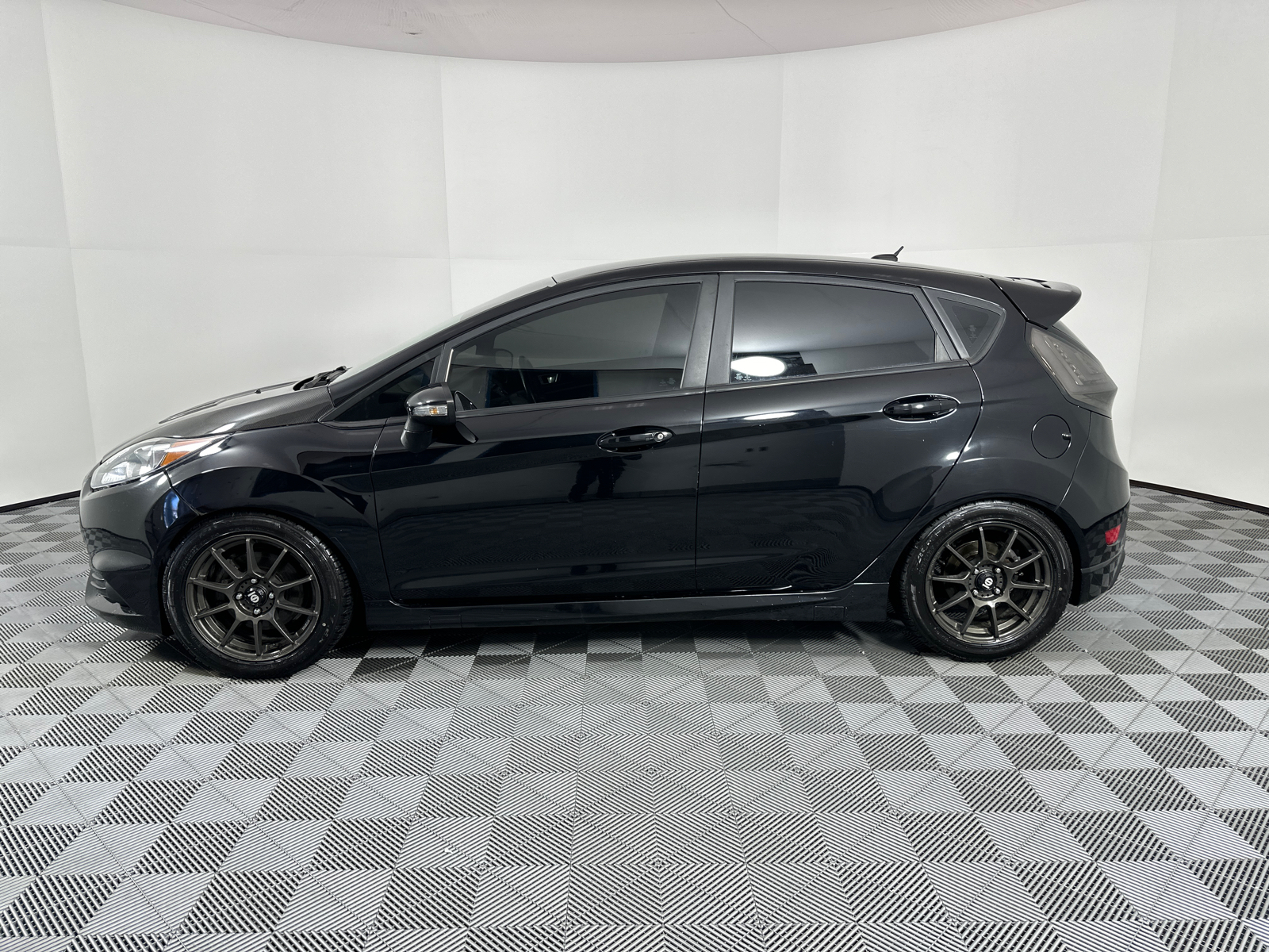 2016 Ford Fiesta ST 4