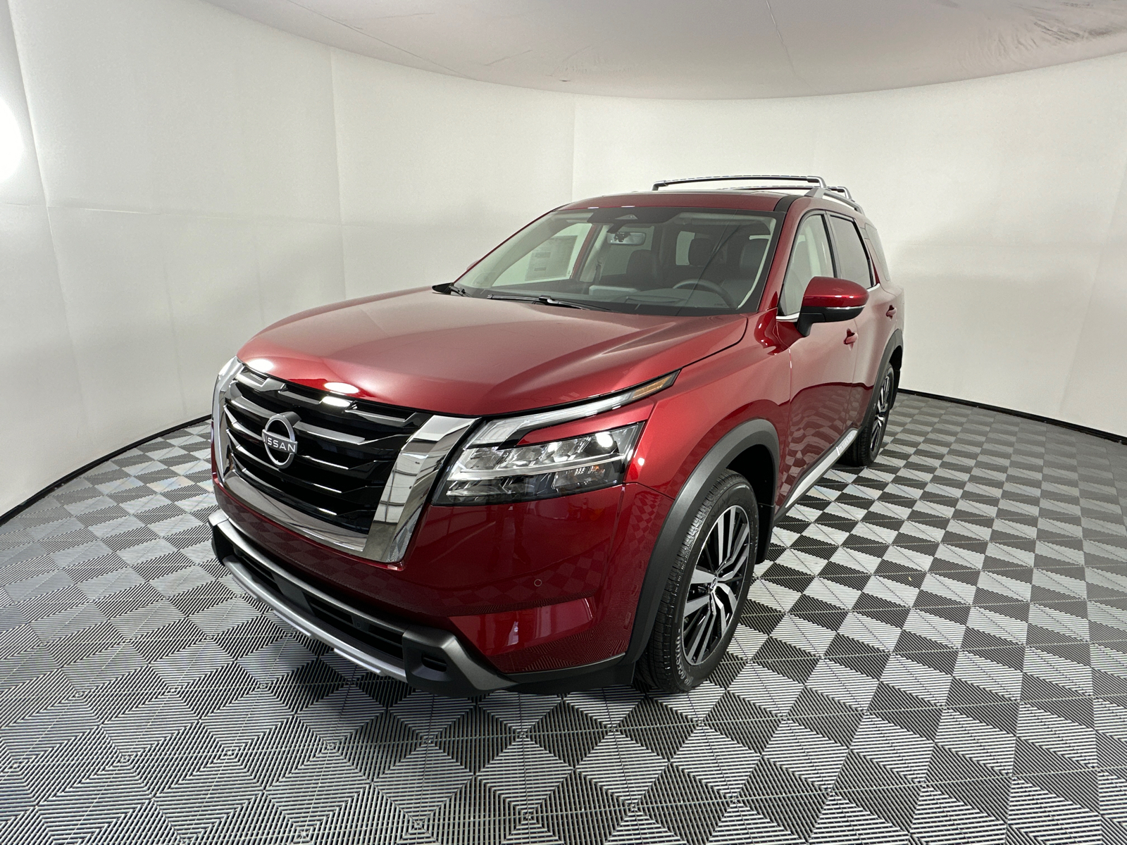 2024 Nissan Pathfinder Platinum 3