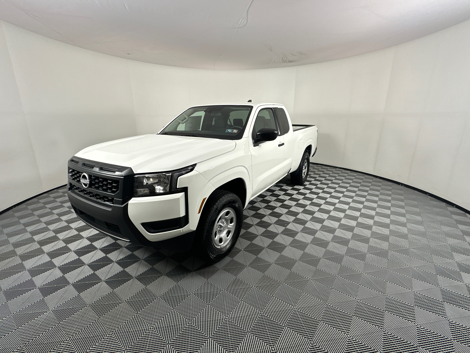 2025 Nissan Frontier S 3