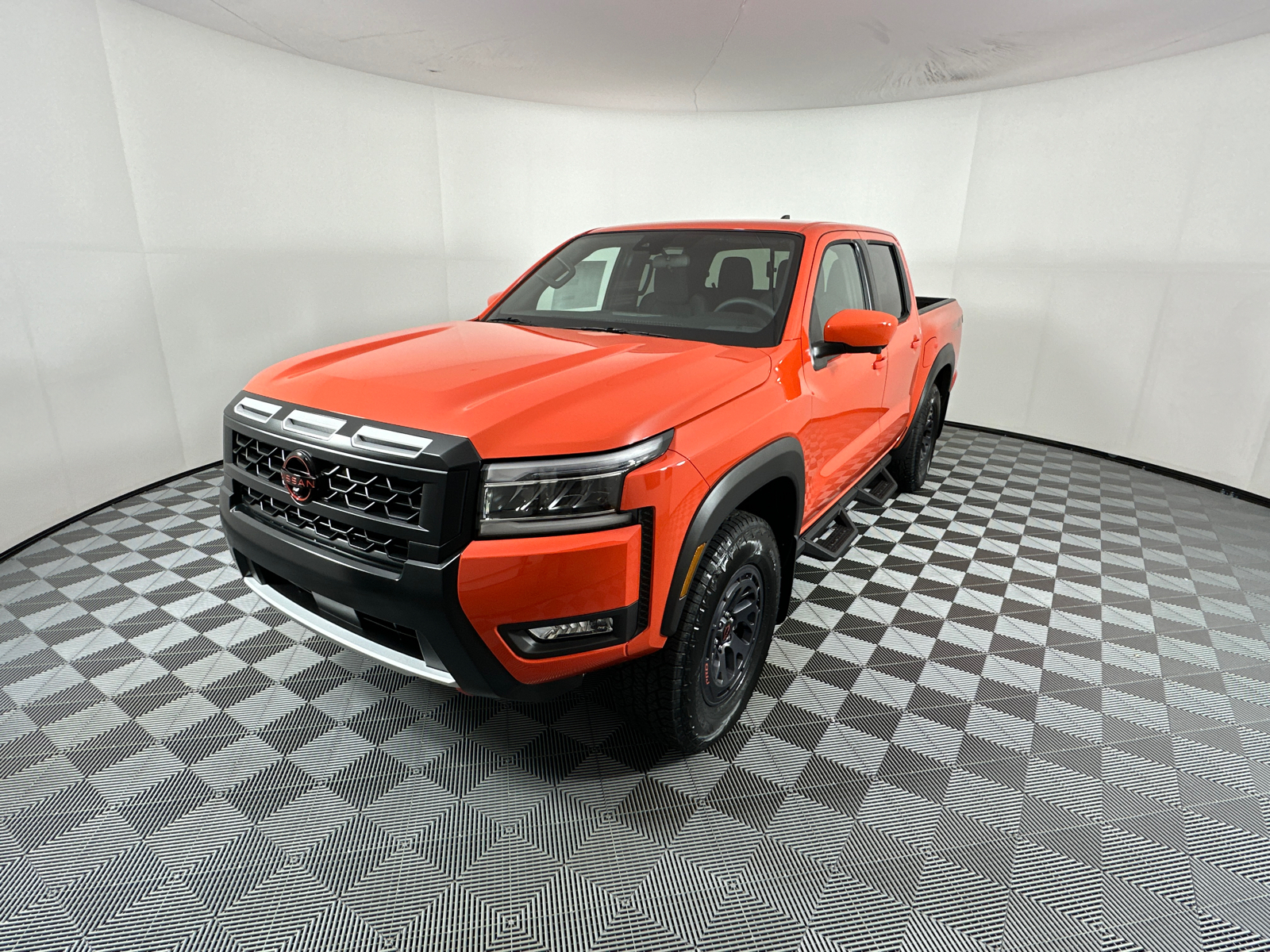 2025 Nissan Frontier PRO-4X 3