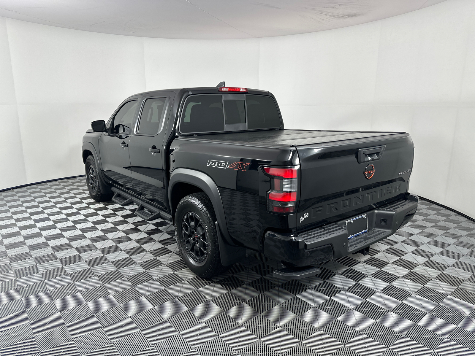 2022 Nissan Frontier PRO-4X 5