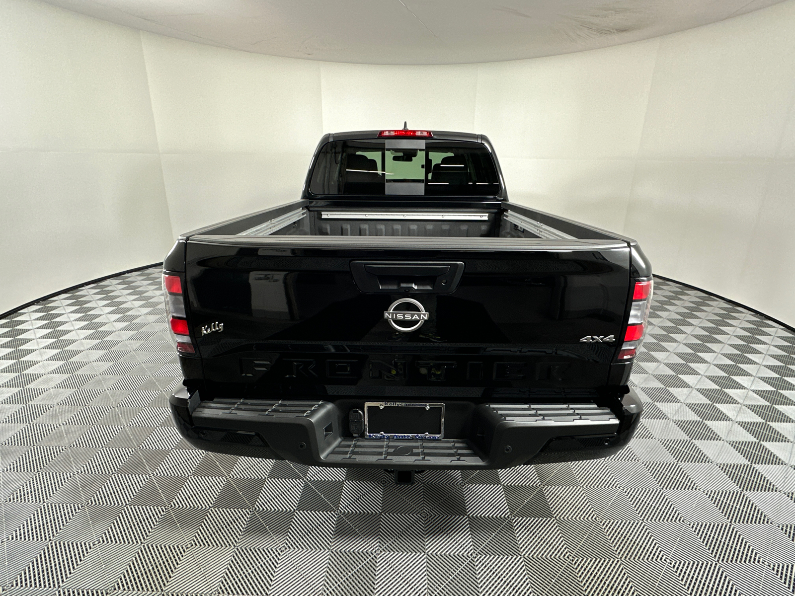 2025 Nissan Frontier SV 6