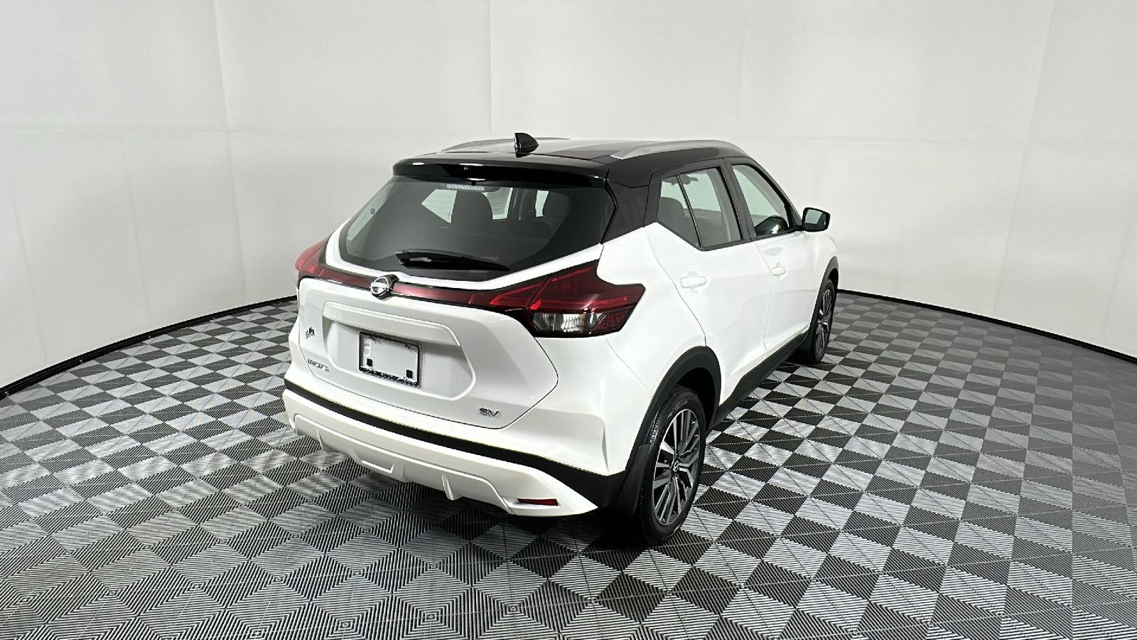 2022 Nissan Kicks SV 7